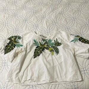 Zara white embroidered short sleeved shirt with puffy sleeves